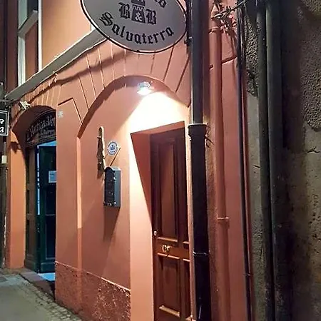 Castello Salvaterra Iglesias